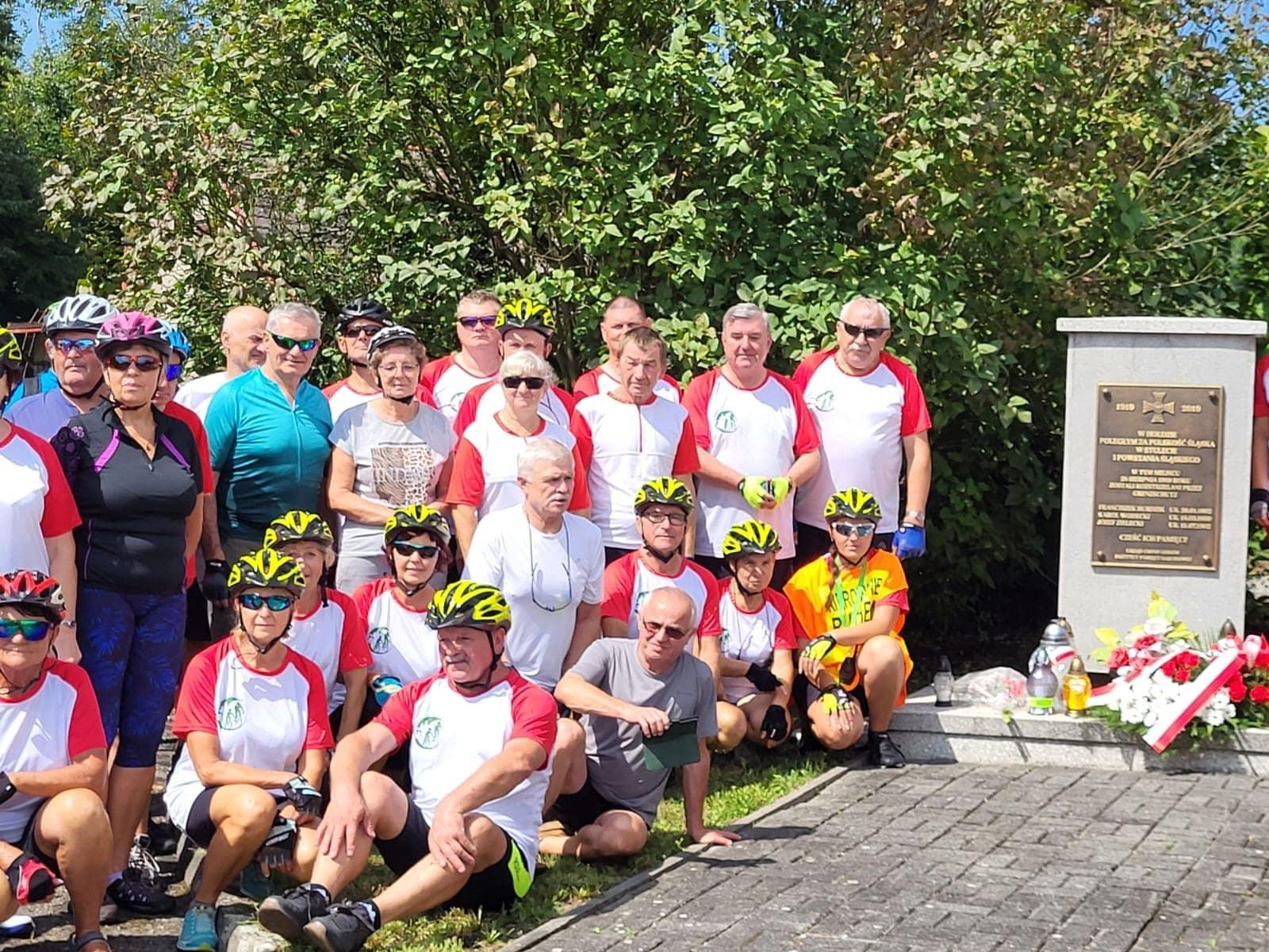 Zdjęcie w galerii na portalu naszwodzislaw.com: W Godowie uczcili 105. rocznicę wybuchu I Powstania Śląskiego [FOTO] wiadomości z regionu