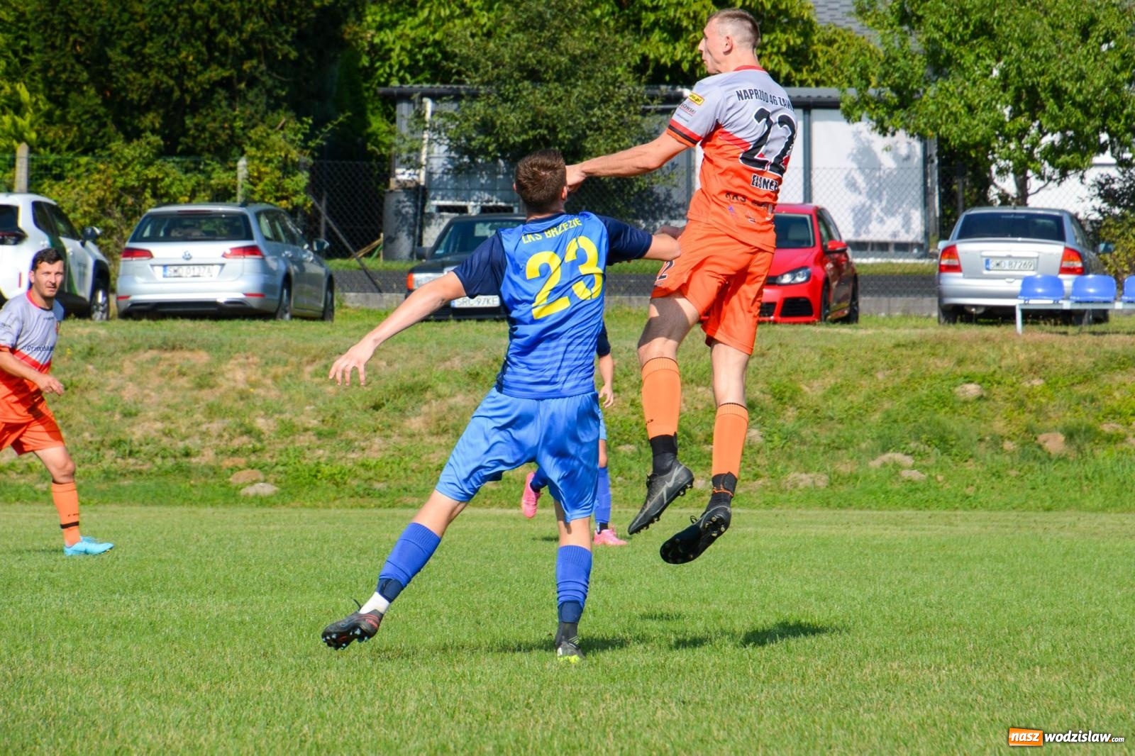 Zdjęcie w galerii na portalu naszwodzislaw.com: B-klasowa egzekucja w Brzeziu [FOTO] wiadomości z regionu