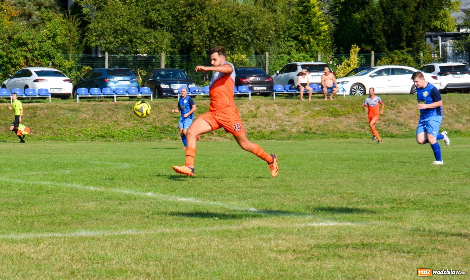 Zdjęcie w galerii na portalu naszwodzislaw.com: B-klasowa egzekucja w Brzeziu [FOTO] wiadomości z regionu