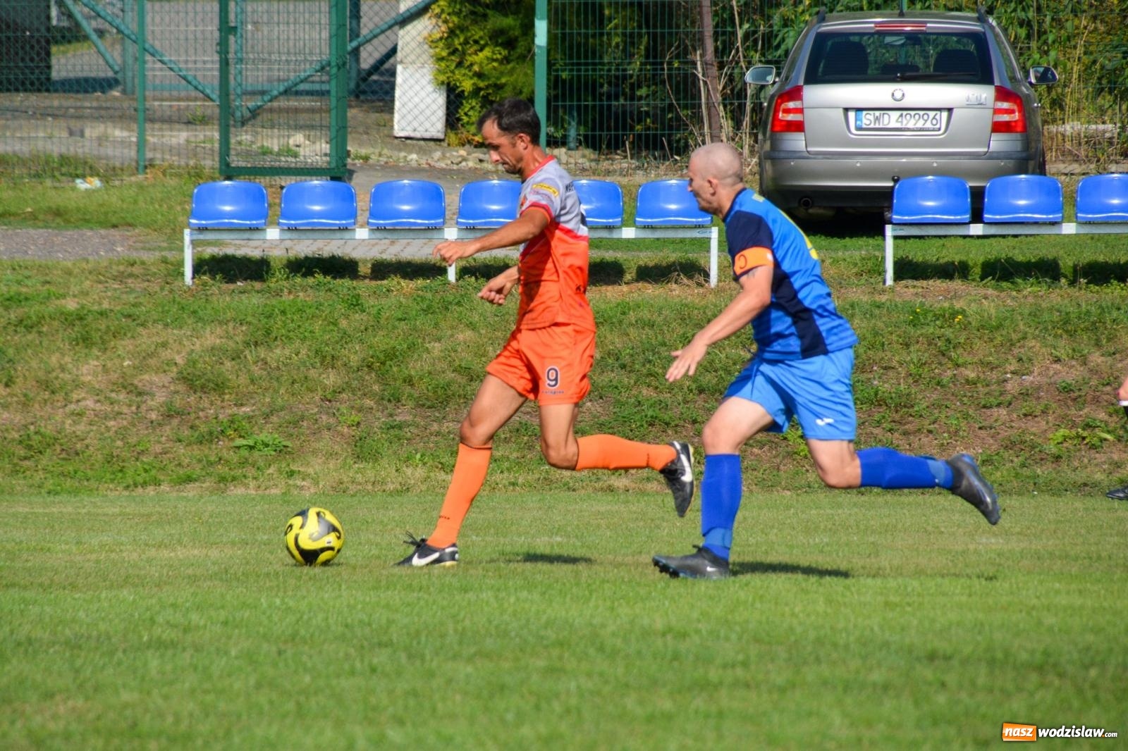 Zdjęcie w galerii na portalu naszwodzislaw.com: B-klasowa egzekucja w Brzeziu [FOTO] wiadomości z regionu