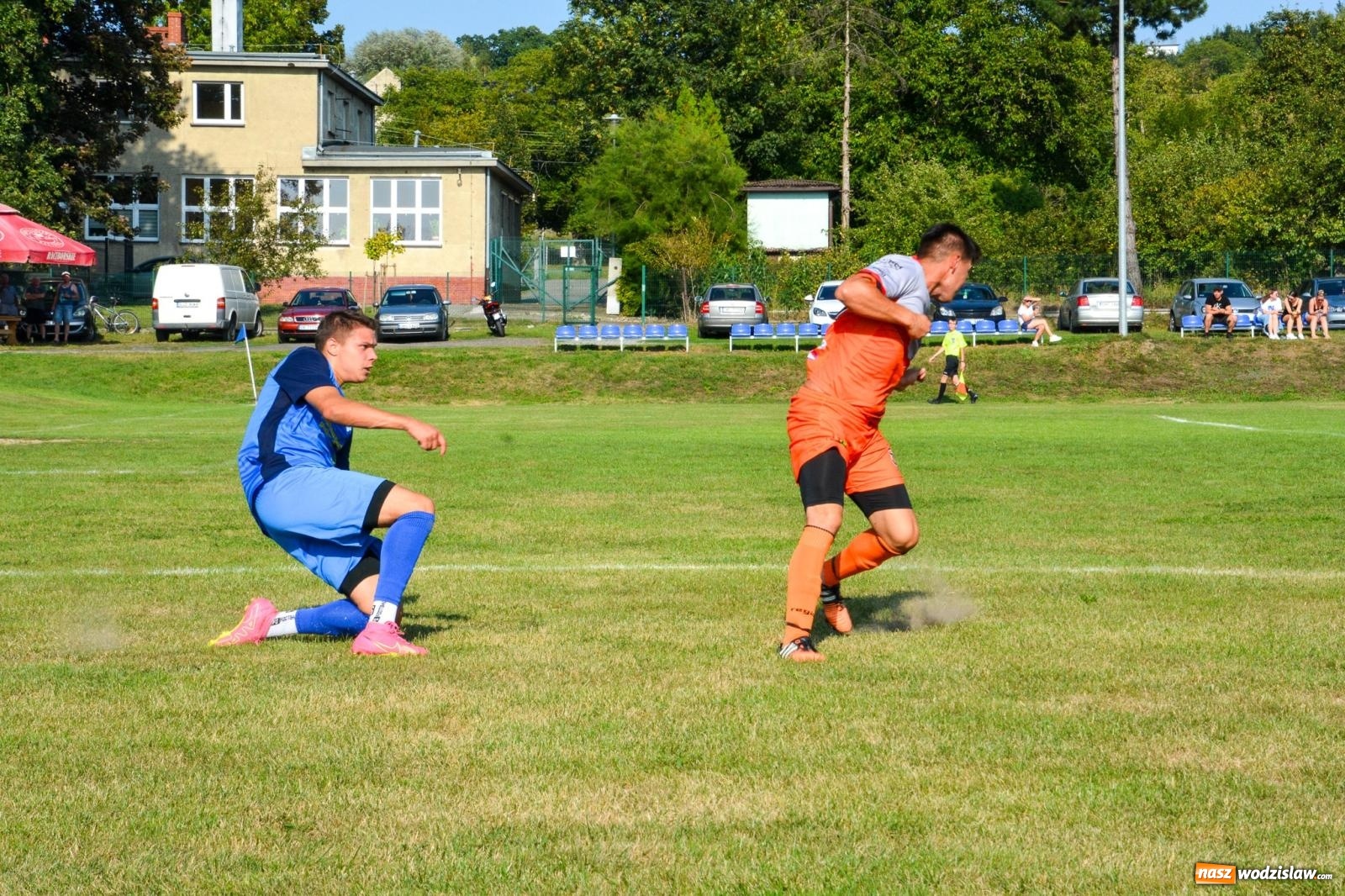 Zdjęcie w galerii na portalu naszwodzislaw.com: B-klasowa egzekucja w Brzeziu [FOTO] wiadomości z regionu