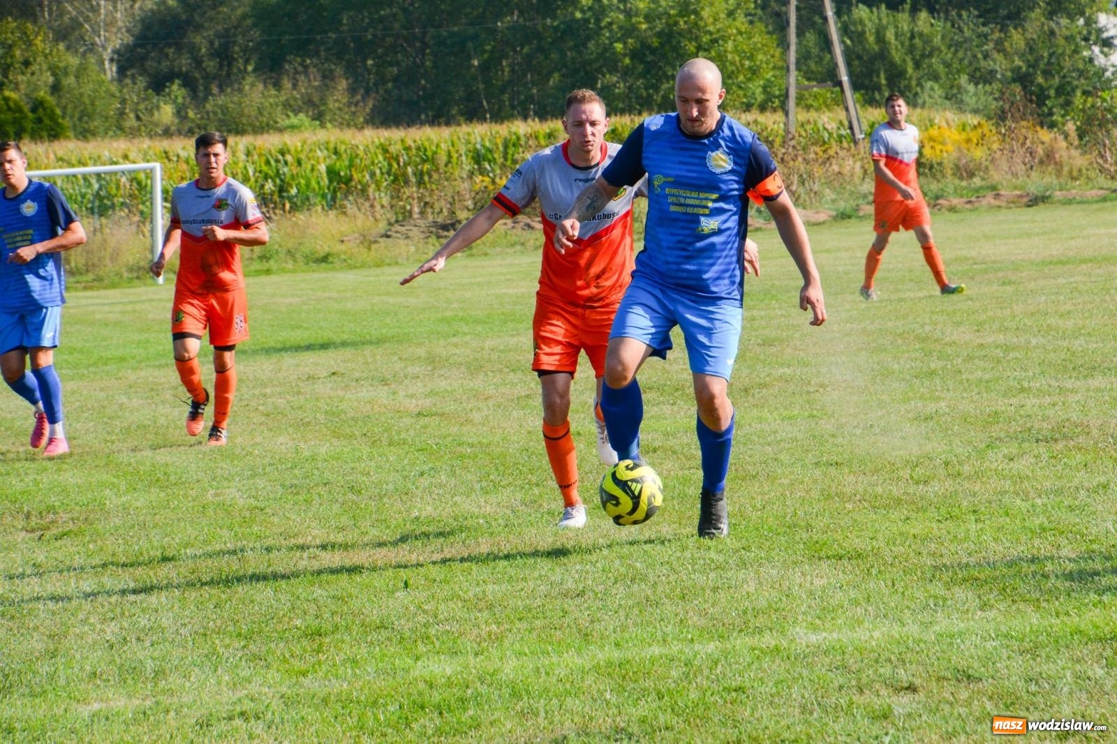 Zdjęcie w galerii na portalu naszwodzislaw.com: B-klasowa egzekucja w Brzeziu [FOTO] wiadomości z regionu