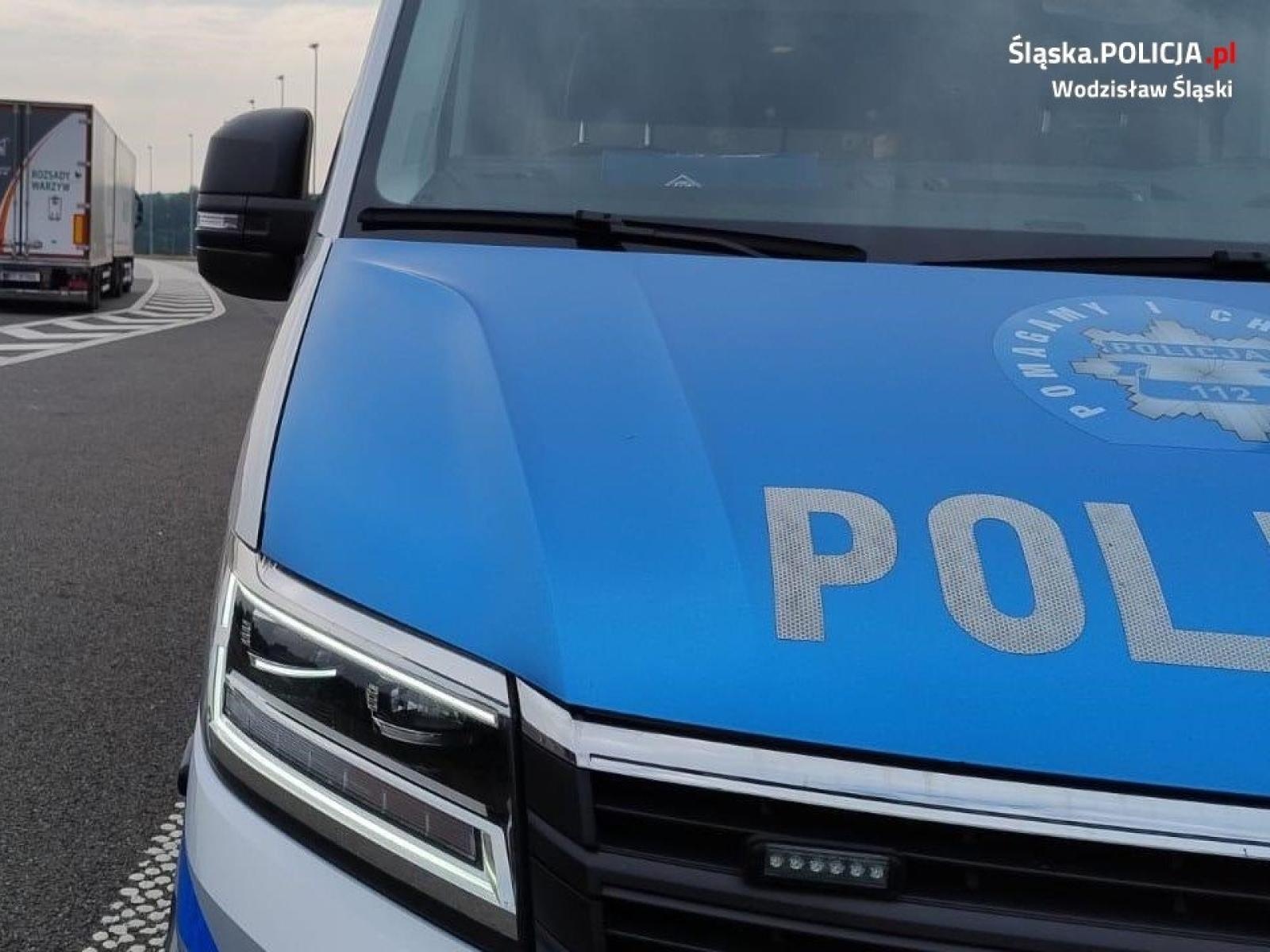 Zdjęcie w galerii na portalu naszwodzislaw.com: Drogówka z Wodzisławia Śląskiego i Rybnika kontrolowała pojazdy ciężarowe wiadomości z regionu