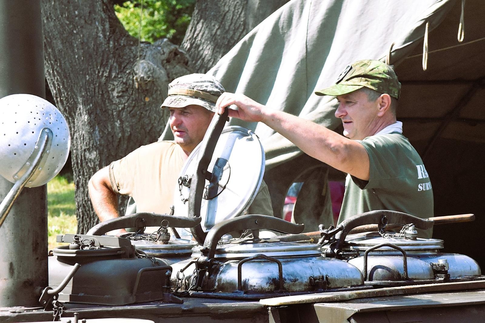 Zdjęcie w galerii na portalu naszwodzislaw.com: Tłumy na pierwszym plenerze filmowym z Franciszkiem Pieczką [FOTO] wiadomości z regionu