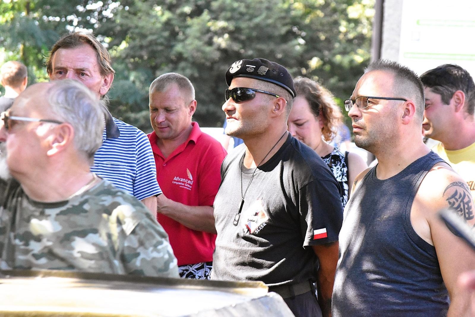 Zdjęcie w galerii na portalu naszwodzislaw.com: Tłumy na pierwszym plenerze filmowym z Franciszkiem Pieczką [FOTO] wiadomości z regionu