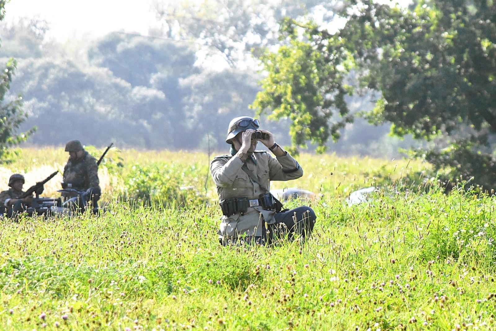 Zdjęcie w galerii na portalu naszwodzislaw.com: Tłumy na pierwszym plenerze filmowym z Franciszkiem Pieczką [FOTO] wiadomości z regionu