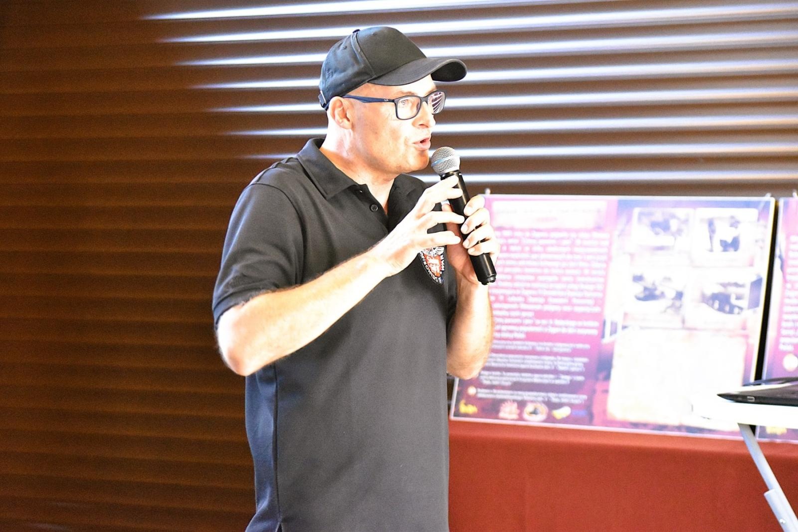 Zdjęcie w galerii na portalu naszwodzislaw.com: Tłumy na pierwszym plenerze filmowym z Franciszkiem Pieczką [FOTO] wiadomości z regionu