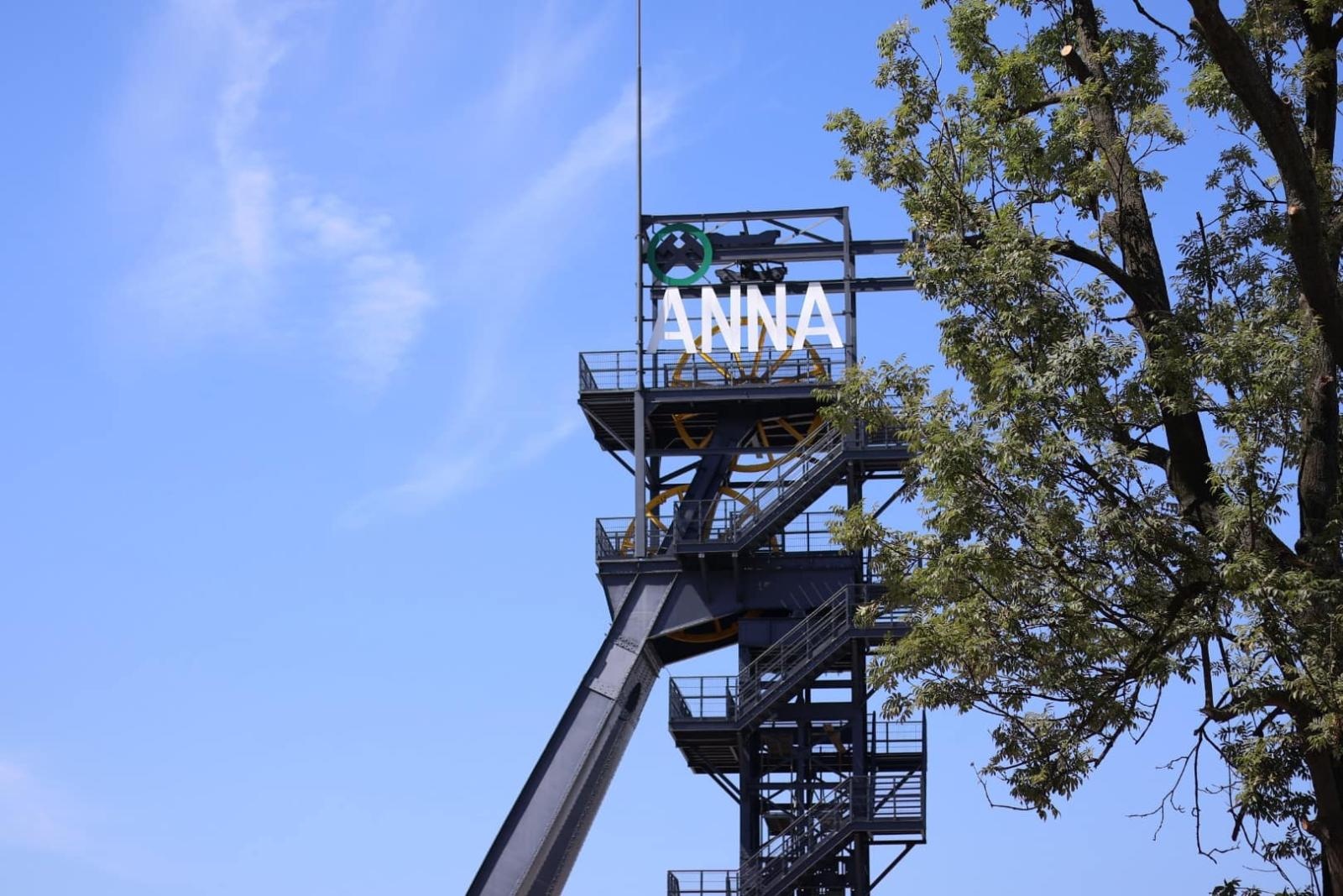 Zdjęcie w galerii na portalu naszwodzislaw.com: Nowe życie starej łaźni. Rewitalizacja terenów pokopalnianych w Pszowie na ostatniej prostej [FOTO] wiadomości z regionu