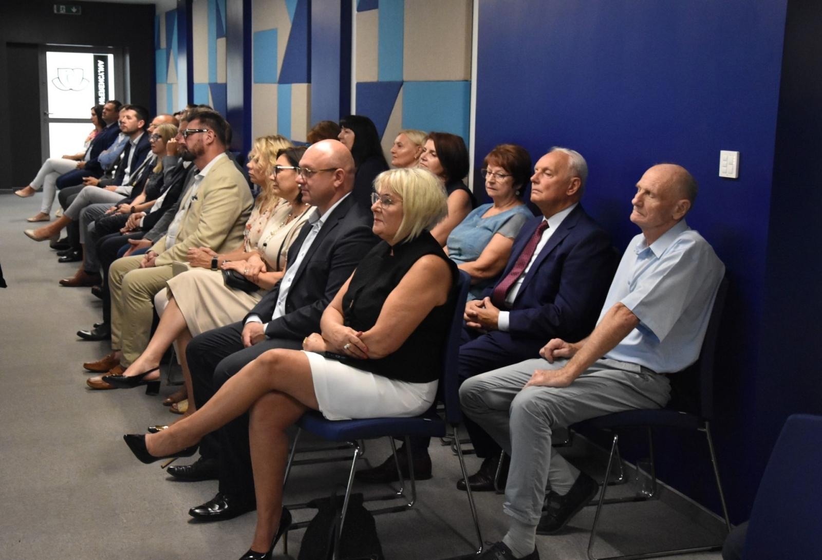 Zdjęcie w galerii na portalu naszwodzislaw.com: O szkolnictwie zawodowym i rynku pracy w międzynarodowym gronie [FOTO] wiadomości z regionu