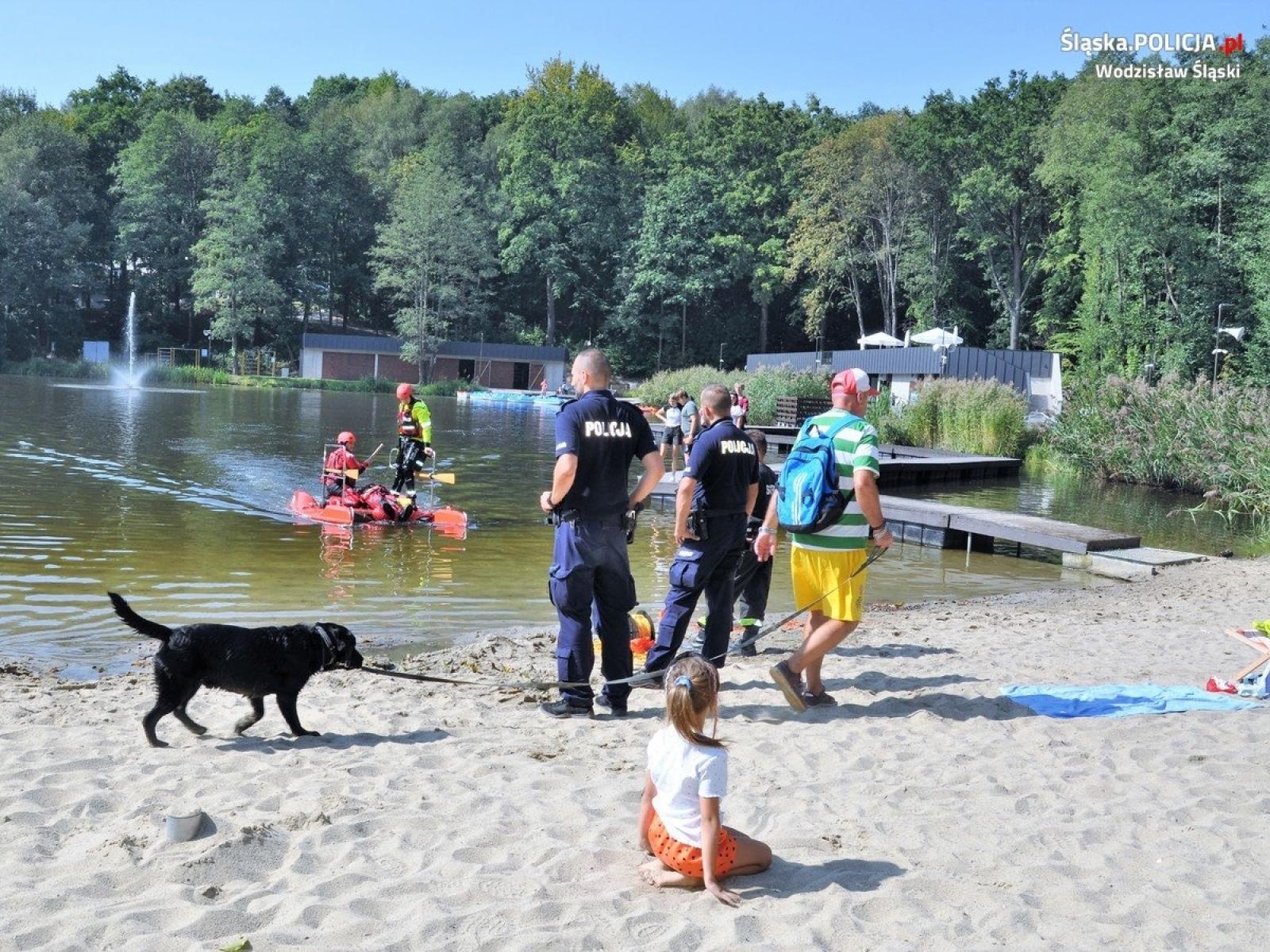 Zdjęcie w galerii na portalu naszwodzislaw.com: Wspólne działania służb na wodzisławskim Balatonie [FOTO] wiadomości z regionu