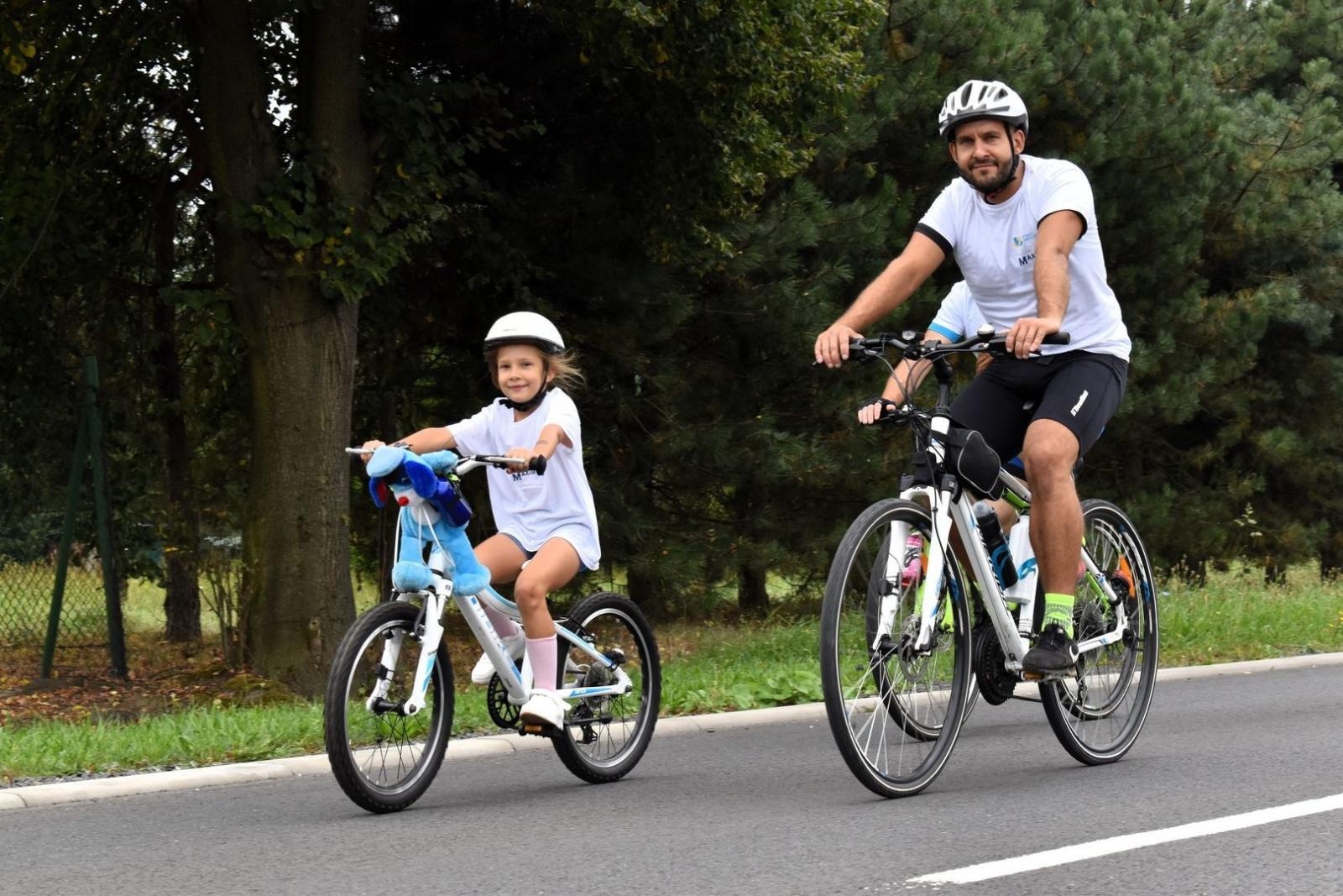 Zdjęcie w galerii na portalu naszwodzislaw.com: Setki uczestników Powiatowego Rajdu Rowerowego [FOTO] wiadomości z regionu