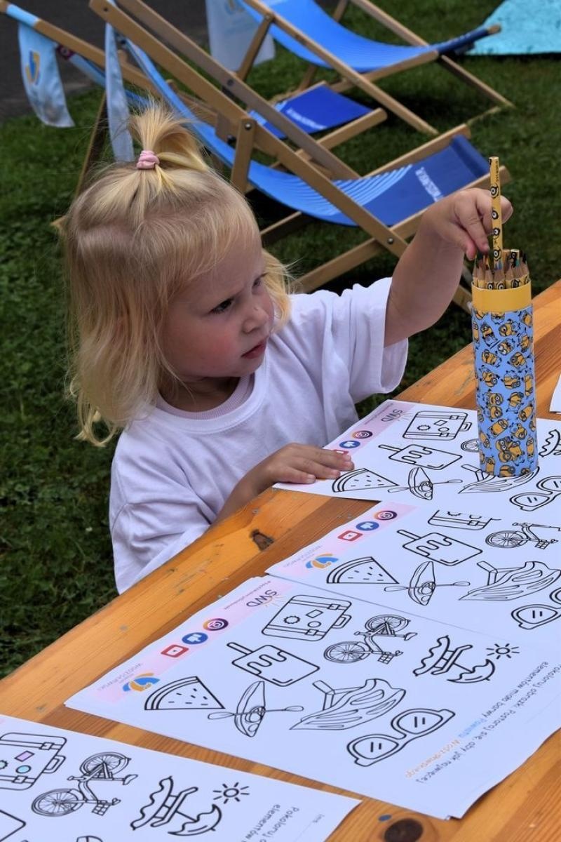 Zdjęcie w galerii na portalu naszwodzislaw.com: Setki uczestników Powiatowego Rajdu Rowerowego [FOTO] wiadomości z regionu