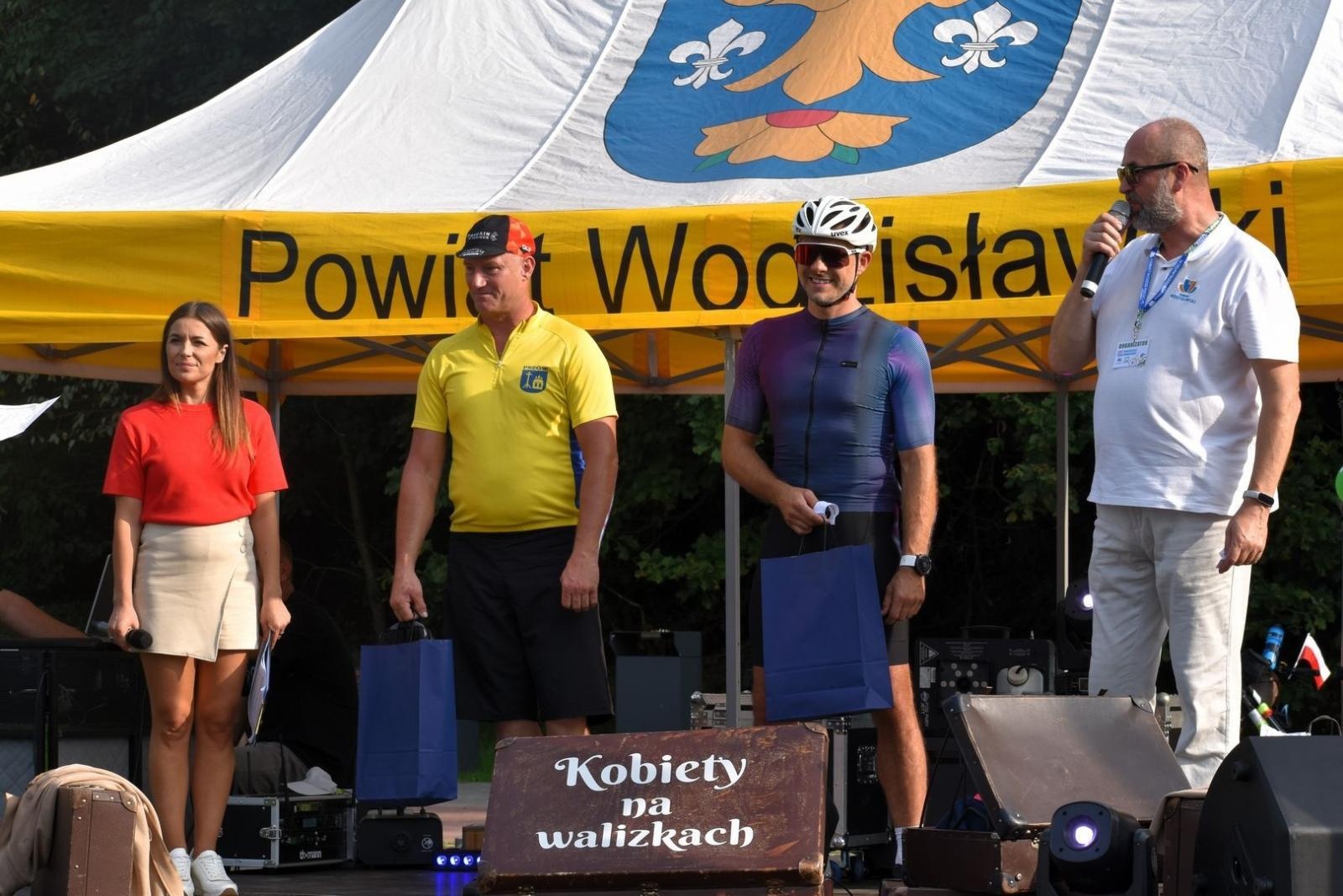 Zdjęcie w galerii na portalu naszwodzislaw.com: Setki uczestników Powiatowego Rajdu Rowerowego [FOTO] wiadomości z regionu