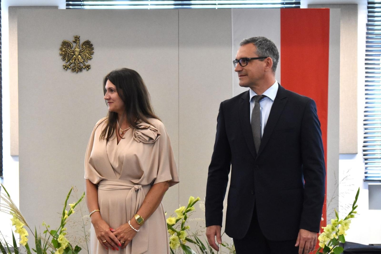 Zdjęcie w galerii na portalu naszwodzislaw.com: Nowi dyrektorzy i awanse. Powiatowa inauguracja roku szkolnego [FOTO] wiadomości z regionu