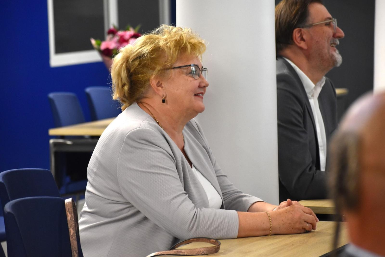 Zdjęcie w galerii na portalu naszwodzislaw.com: Nowi dyrektorzy i awanse. Powiatowa inauguracja roku szkolnego [FOTO] wiadomości z regionu