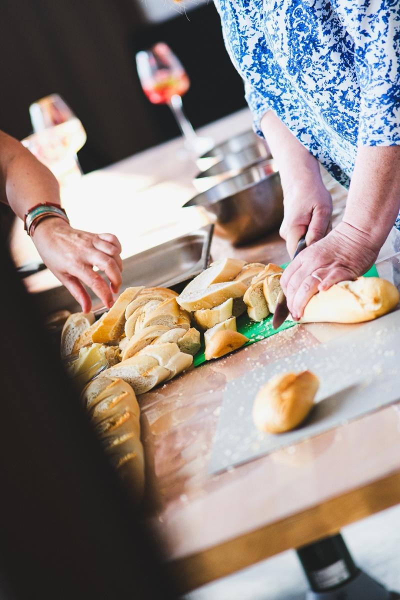 Zdjęcie w galerii na portalu naszwodzislaw.com: RÓŻnorodność smaków. Warsztaty kulinarne z WCK [FOTO] wiadomości z regionu