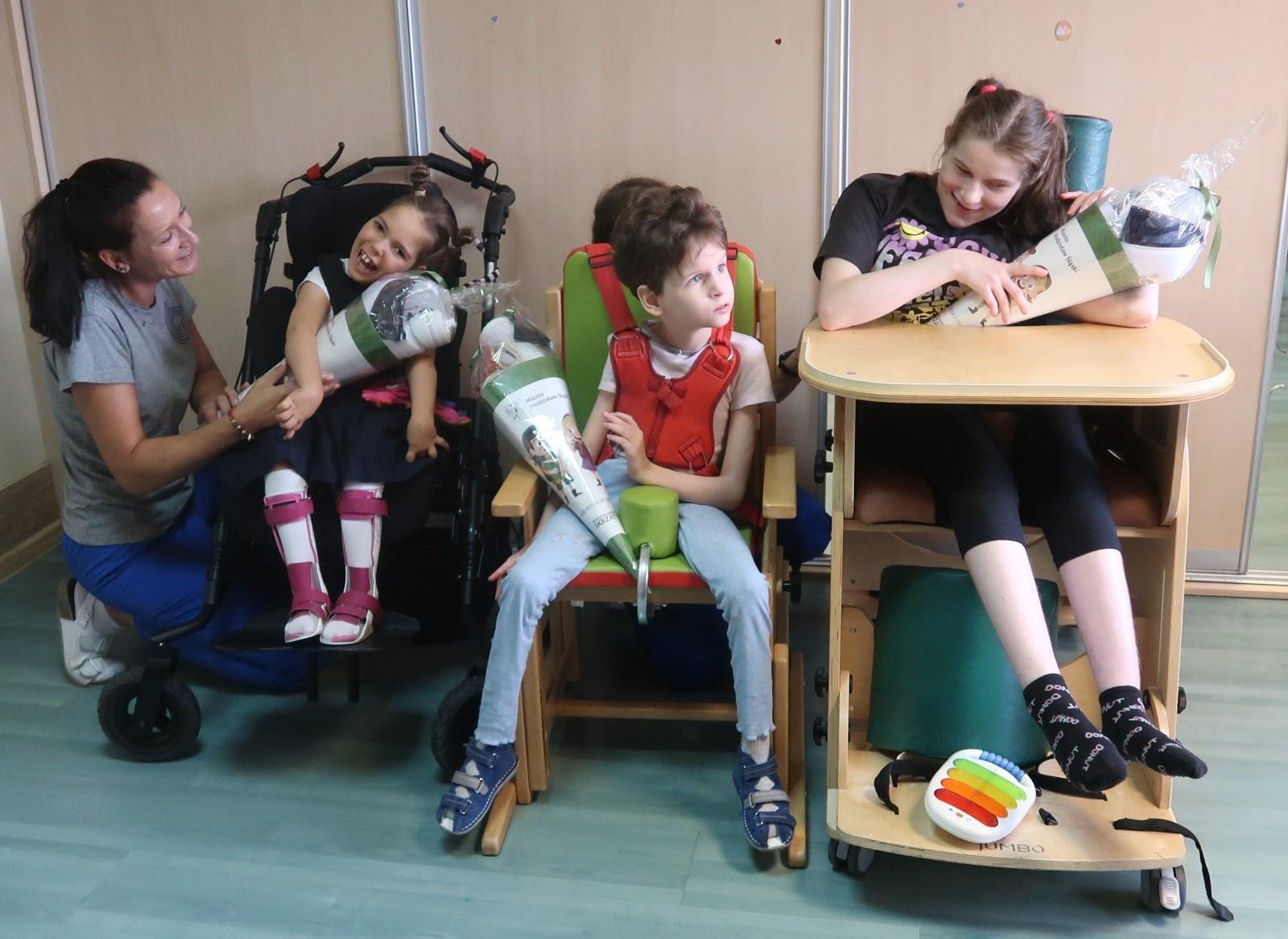 Zdjęcie w galerii na portalu naszwodzislaw.com: Wakacji nadszedł kres. W Wodzisławiu Śląskim zainaugurowano nowy rok szkolny [FOTO] wiadomości z regionu