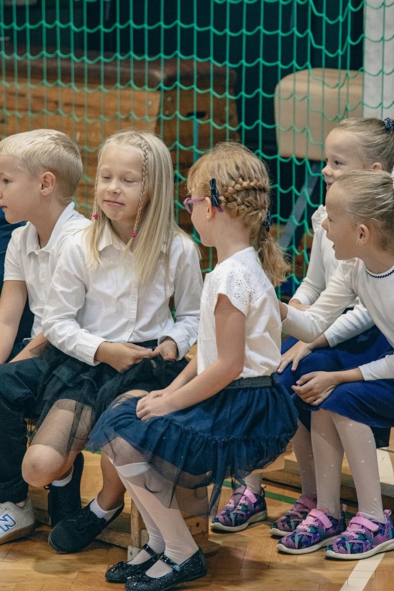 Zdjęcie w galerii na portalu naszwodzislaw.com: Wakacji nadszedł kres. W Wodzisławiu Śląskim zainaugurowano nowy rok szkolny [FOTO] wiadomości z regionu