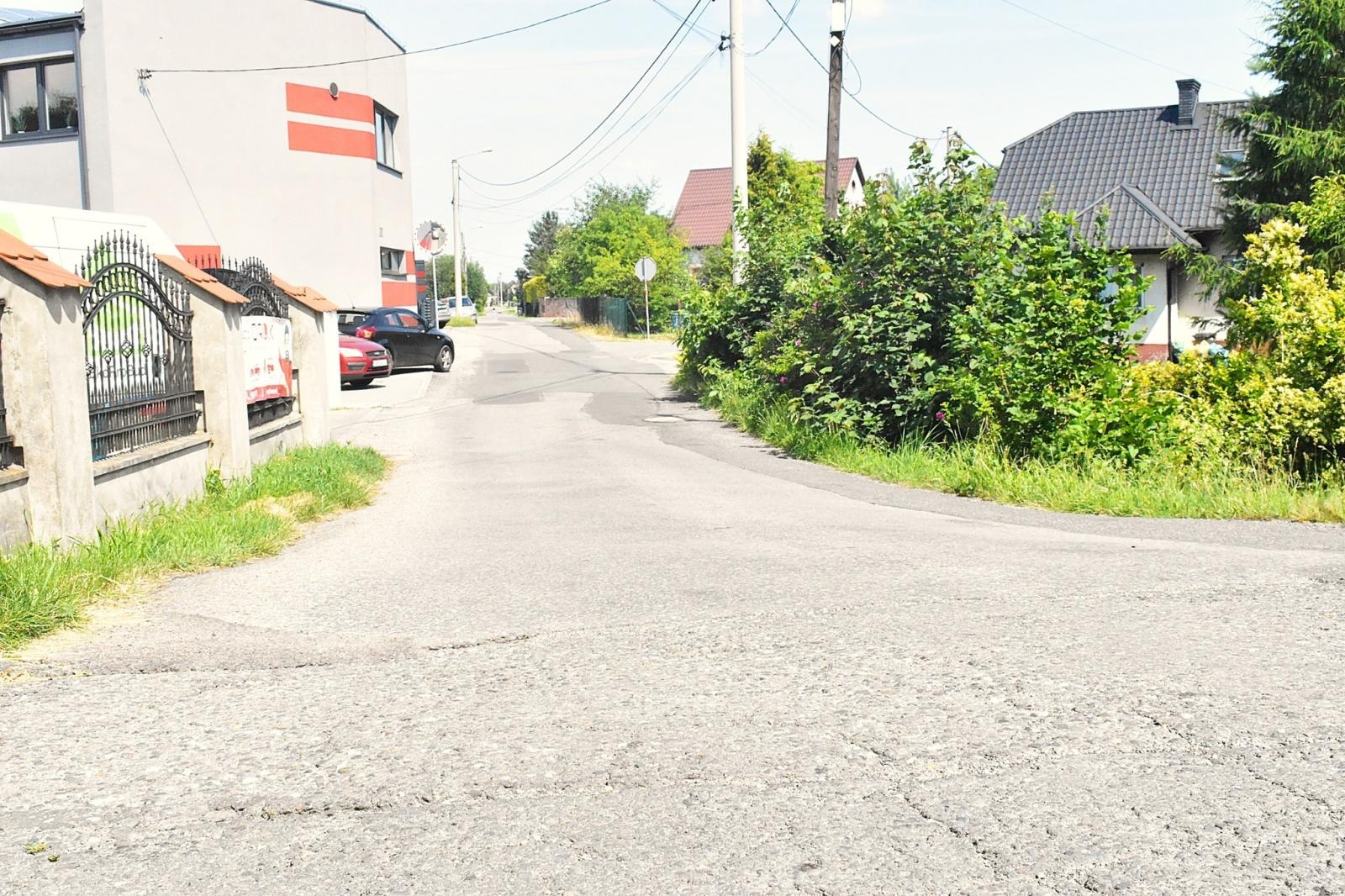 Zdjęcie w galerii na portalu naszwodzislaw.com: Przebudowa ulicy Mszańskiej coraz bliżej. Podpisano umowę z wykonawcą wiadomości z regionu