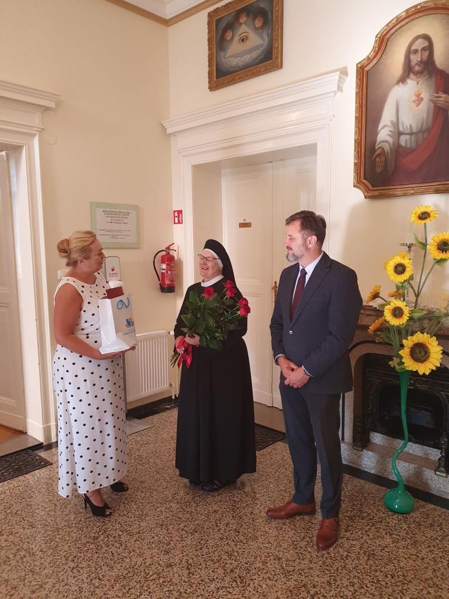 Zdjęcie w galerii na portalu naszwodzislaw.com: DPS w Wodzisławiu Śląskim z nową siostrą-dyrektor wiadomości z regionu