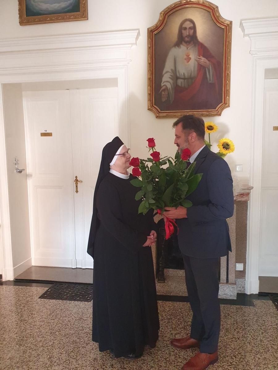 Zdjęcie w galerii na portalu naszwodzislaw.com: DPS w Wodzisławiu Śląskim z nową siostrą-dyrektor wiadomości z regionu