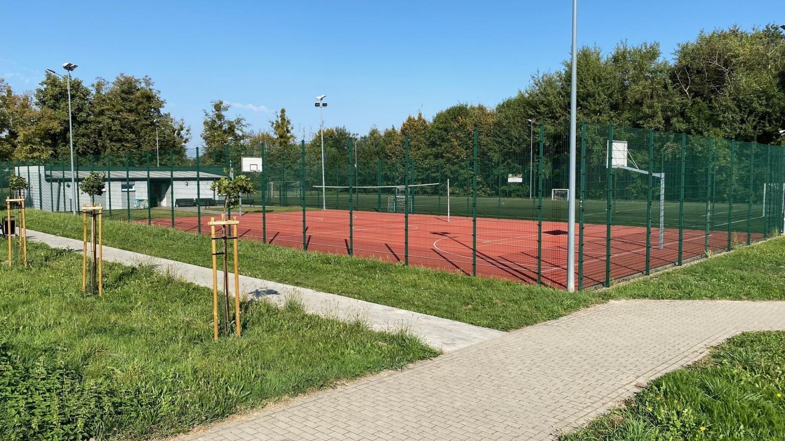 Zdjęcie w galerii na portalu naszwodzislaw.com: Pszów. Miasteczko rowerowe i remont orlika wiadomości z regionu