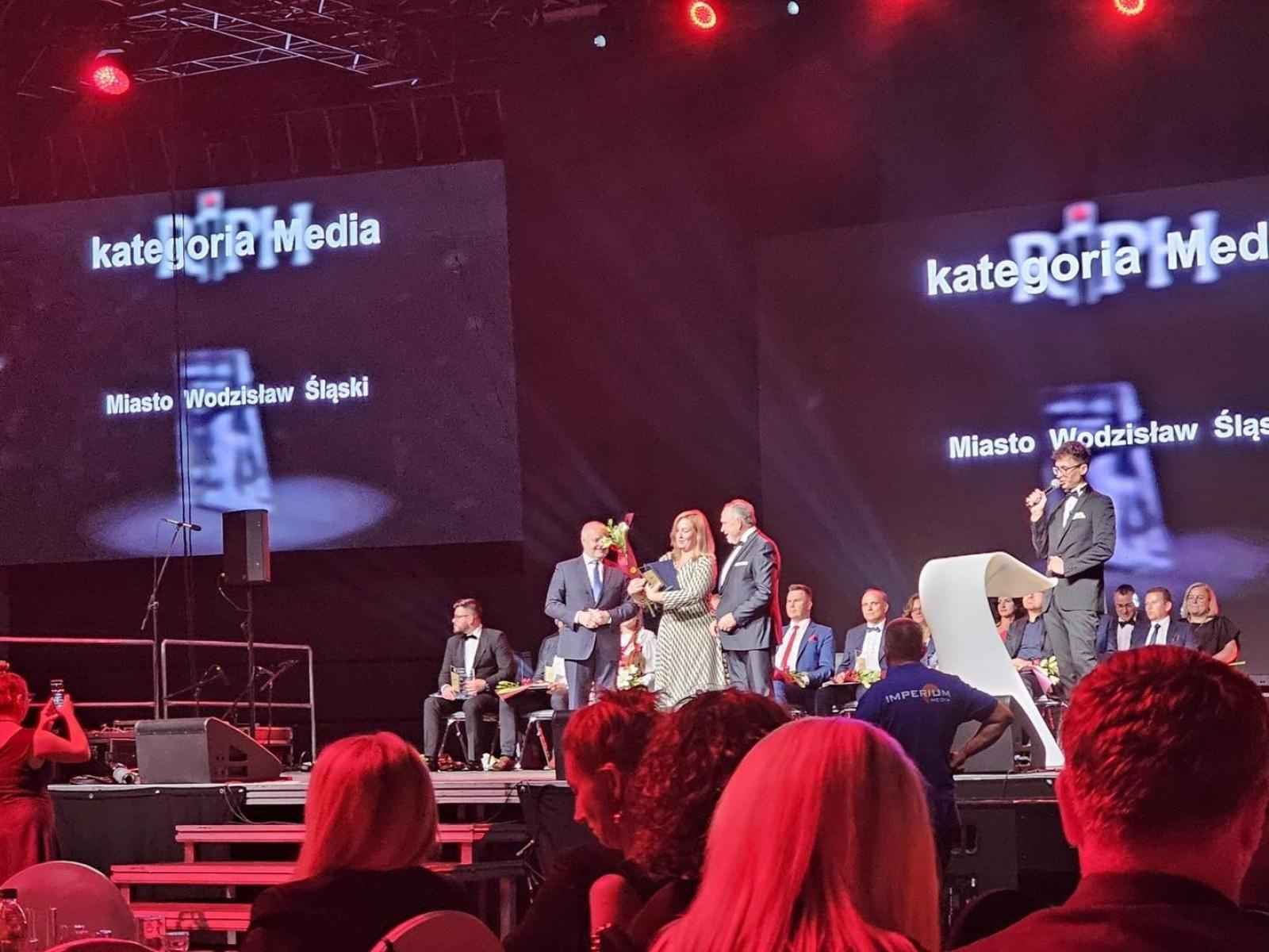 Zdjęcie w galerii na portalu naszwodzislaw.com: Marka-Śląskie. Wodzisławskie sociale z wyróżnieniem wiadomości z regionu