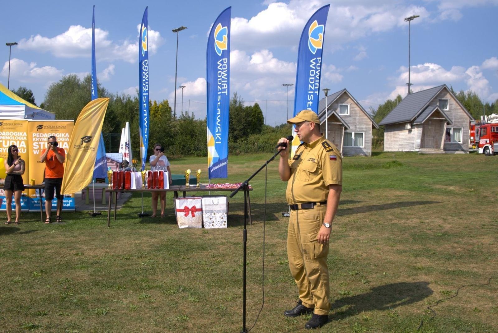 Zdjęcie w galerii na portalu naszwodzislaw.com: Strażacka walka o tytuł najtwardszych w powiecie wodzisławskim [FOTO] wiadomości z regionu