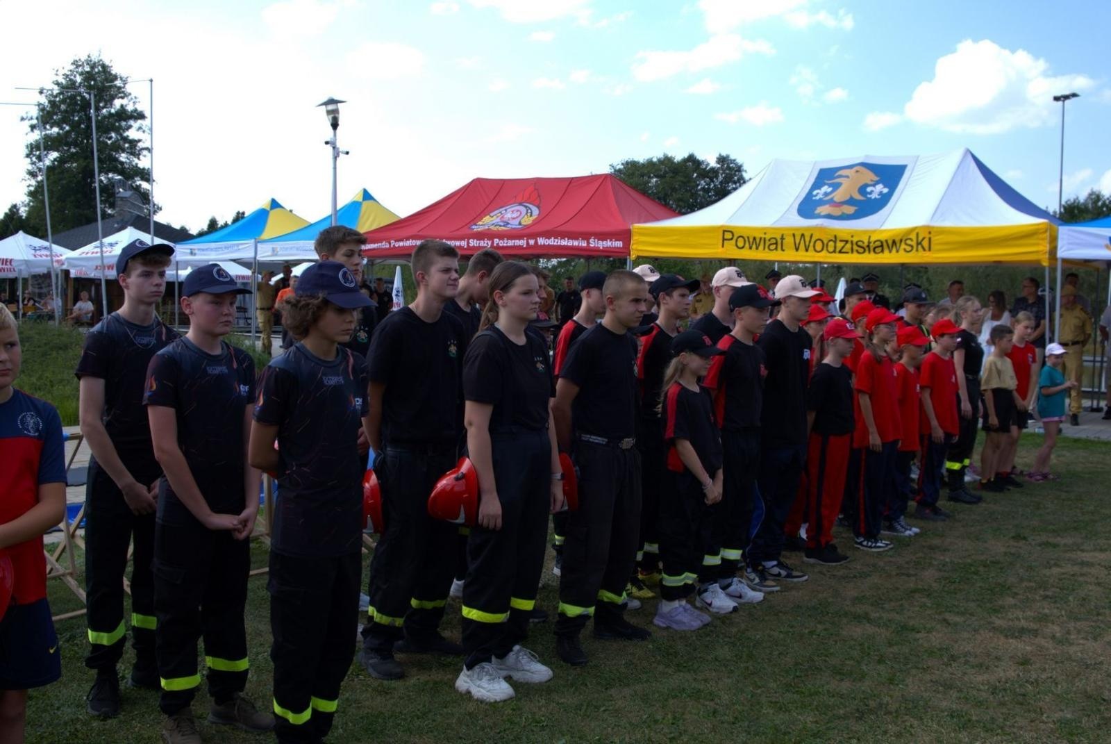 Zdjęcie w galerii na portalu naszwodzislaw.com: Strażacka walka o tytuł najtwardszych w powiecie wodzisławskim [FOTO] wiadomości z regionu