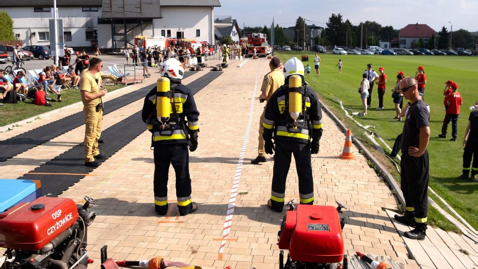 Zdjęcie w galerii na portalu naszwodzislaw.com: Strażacka walka o tytuł najtwardszych w powiecie wodzisławskim [FOTO] wiadomości z regionu