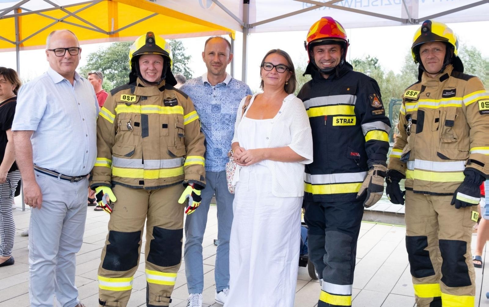 Zdjęcie w galerii na portalu naszwodzislaw.com: Strażacka walka o tytuł najtwardszych w powiecie wodzisławskim [FOTO] wiadomości z regionu