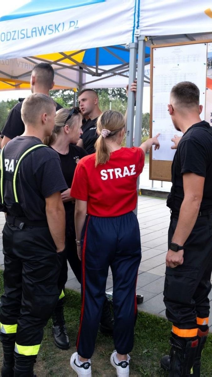 Zdjęcie w galerii na portalu naszwodzislaw.com: Strażacka walka o tytuł najtwardszych w powiecie wodzisławskim [FOTO] wiadomości z regionu