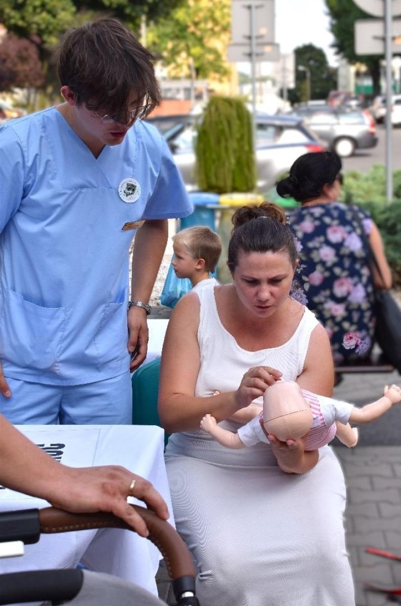 Zdjęcie w galerii na portalu naszwodzislaw.com: Tłumy na dniu otwartym Wodzisławskiej Porodówki [FOTO] wiadomości z regionu