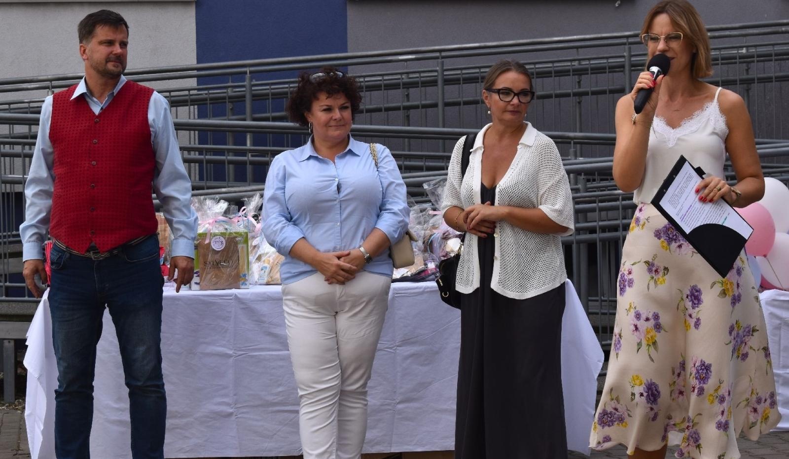 Zdjęcie w galerii na portalu naszwodzislaw.com: Tłumy na dniu otwartym Wodzisławskiej Porodówki [FOTO] wiadomości z regionu