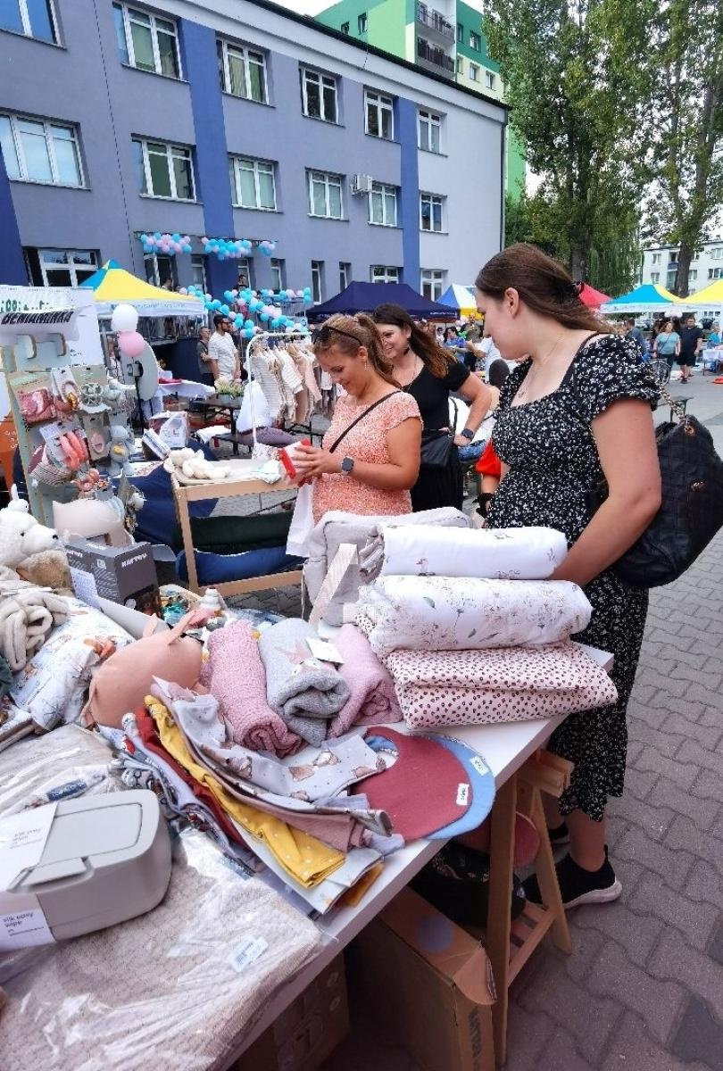 Zdjęcie w galerii na portalu naszwodzislaw.com: Tłumy na dniu otwartym Wodzisławskiej Porodówki [FOTO] wiadomości z regionu