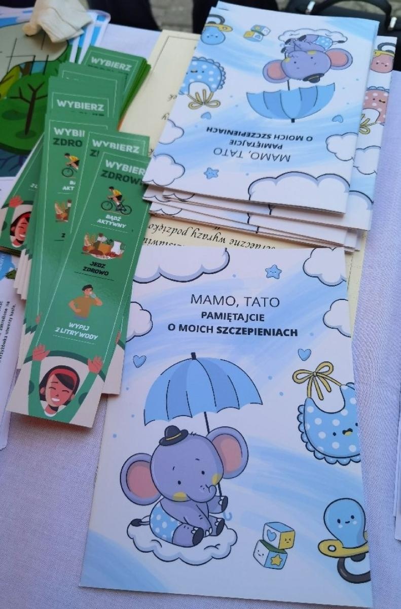 Zdjęcie w galerii na portalu naszwodzislaw.com: Tłumy na dniu otwartym Wodzisławskiej Porodówki [FOTO] wiadomości z regionu