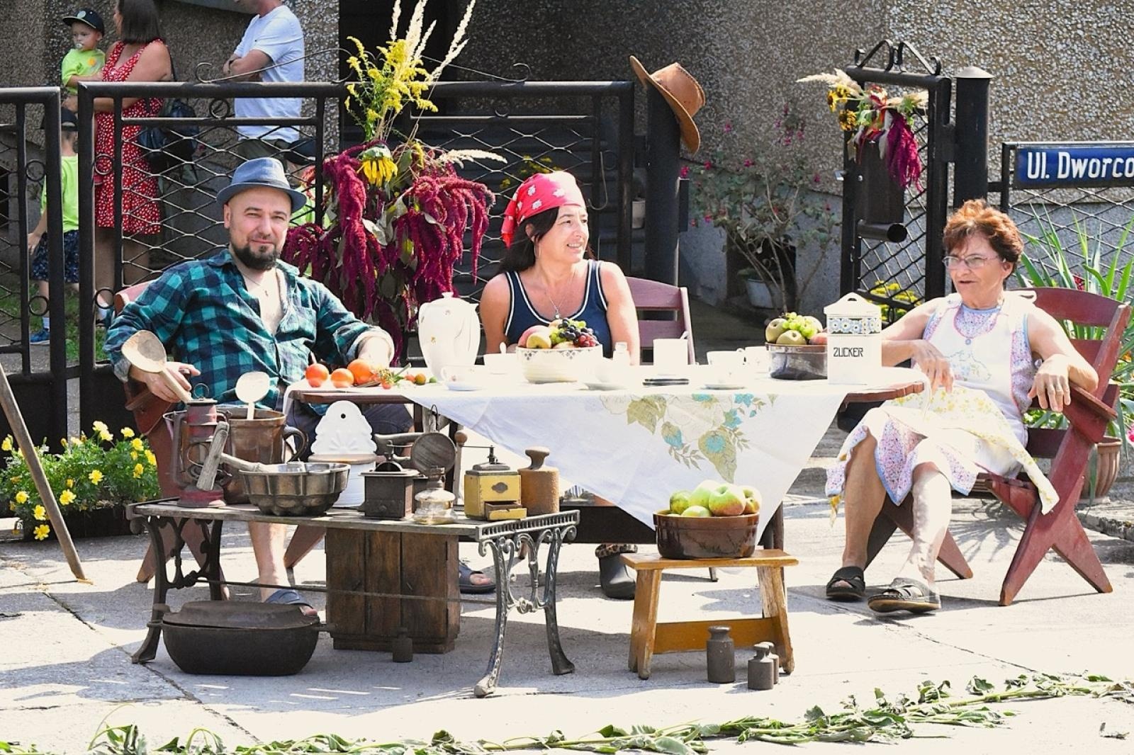 Zdjęcie w galerii na portalu naszwodzislaw.com: Godów pięknie podziękował za tegoroczne plony wiadomości z regionu