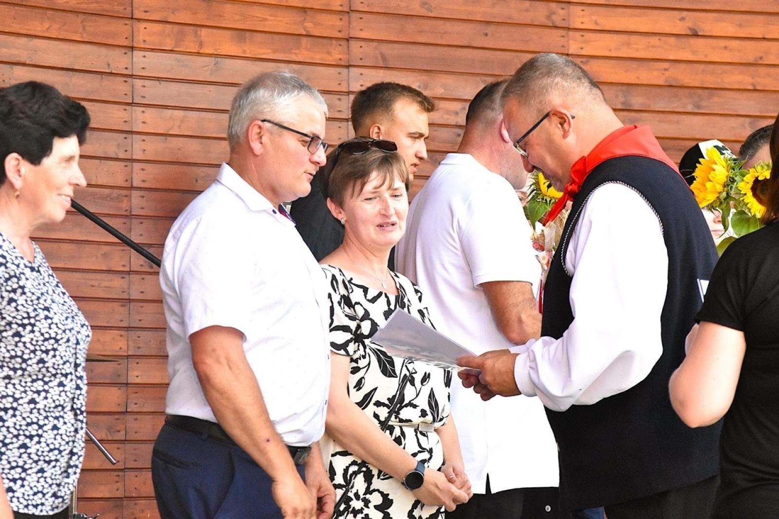 Zdjęcie w galerii na portalu naszwodzislaw.com: Godów pięknie podziękował za tegoroczne plony wiadomości z regionu