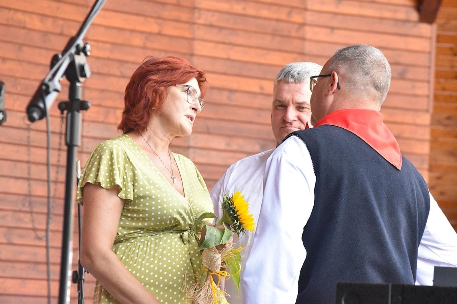 Zdjęcie w galerii na portalu naszwodzislaw.com: Godów pięknie podziękował za tegoroczne plony wiadomości z regionu