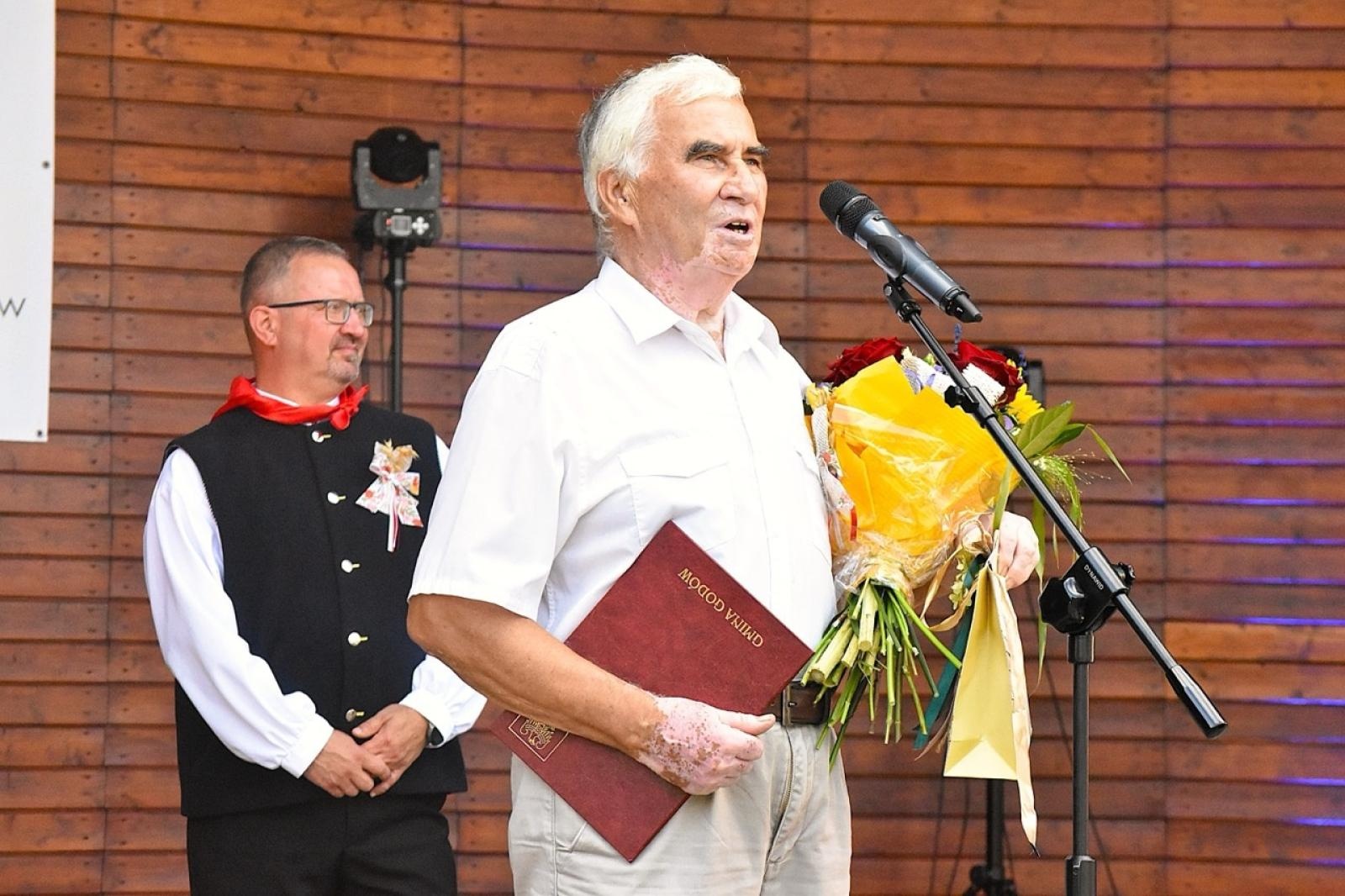 Zdjęcie w galerii na portalu naszwodzislaw.com: Godów pięknie podziękował za tegoroczne plony wiadomości z regionu