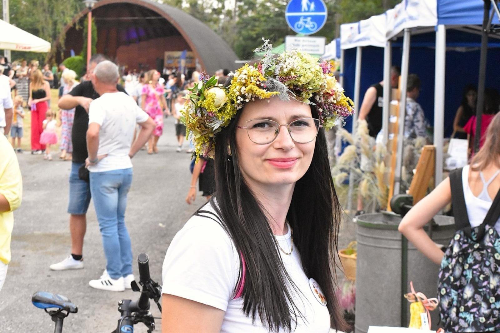 Zdjęcie w galerii na portalu naszwodzislaw.com: Godów pięknie podziękował za tegoroczne plony wiadomości z regionu