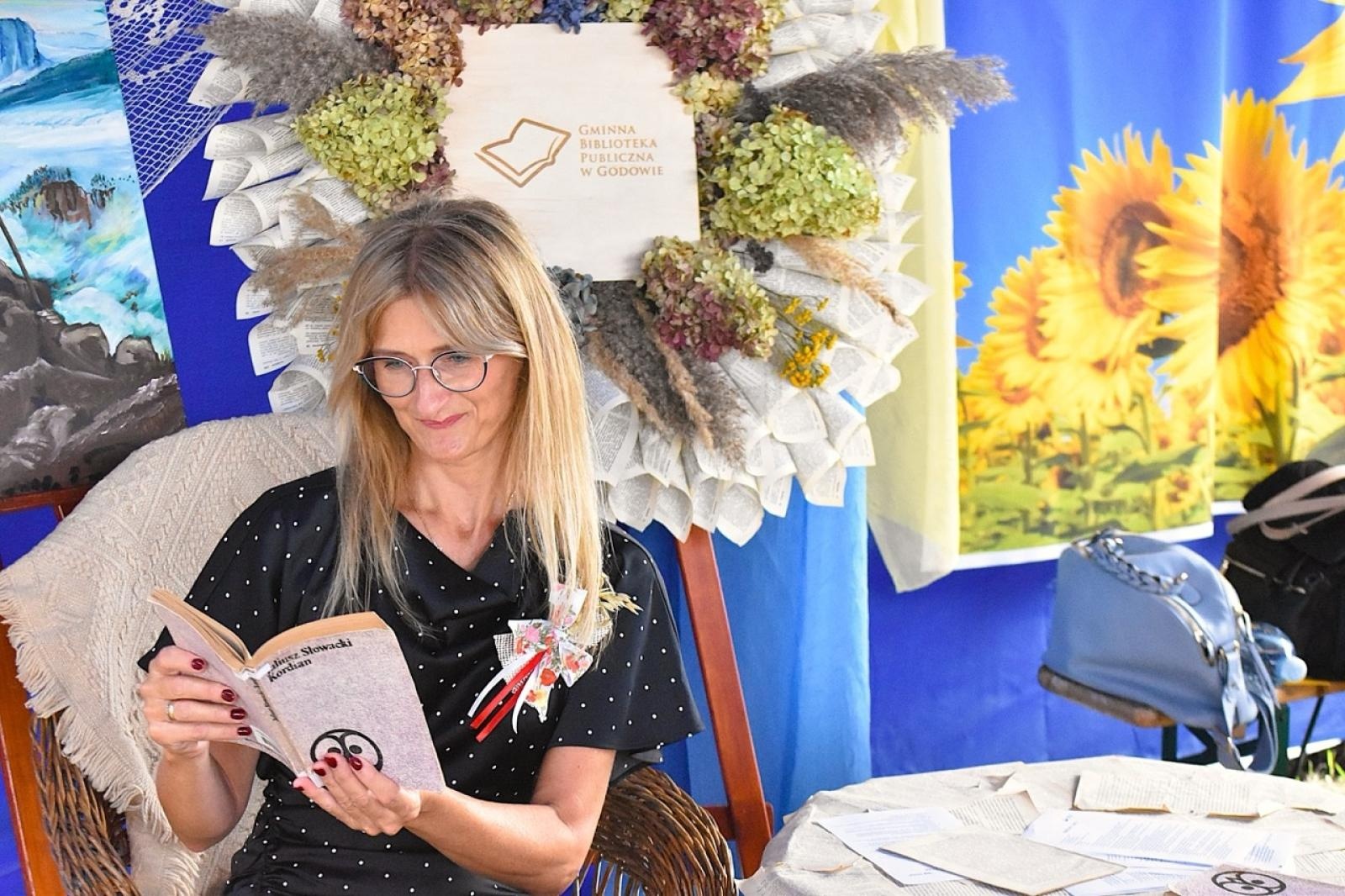 Zdjęcie w galerii na portalu naszwodzislaw.com: Godów pięknie podziękował za tegoroczne plony wiadomości z regionu