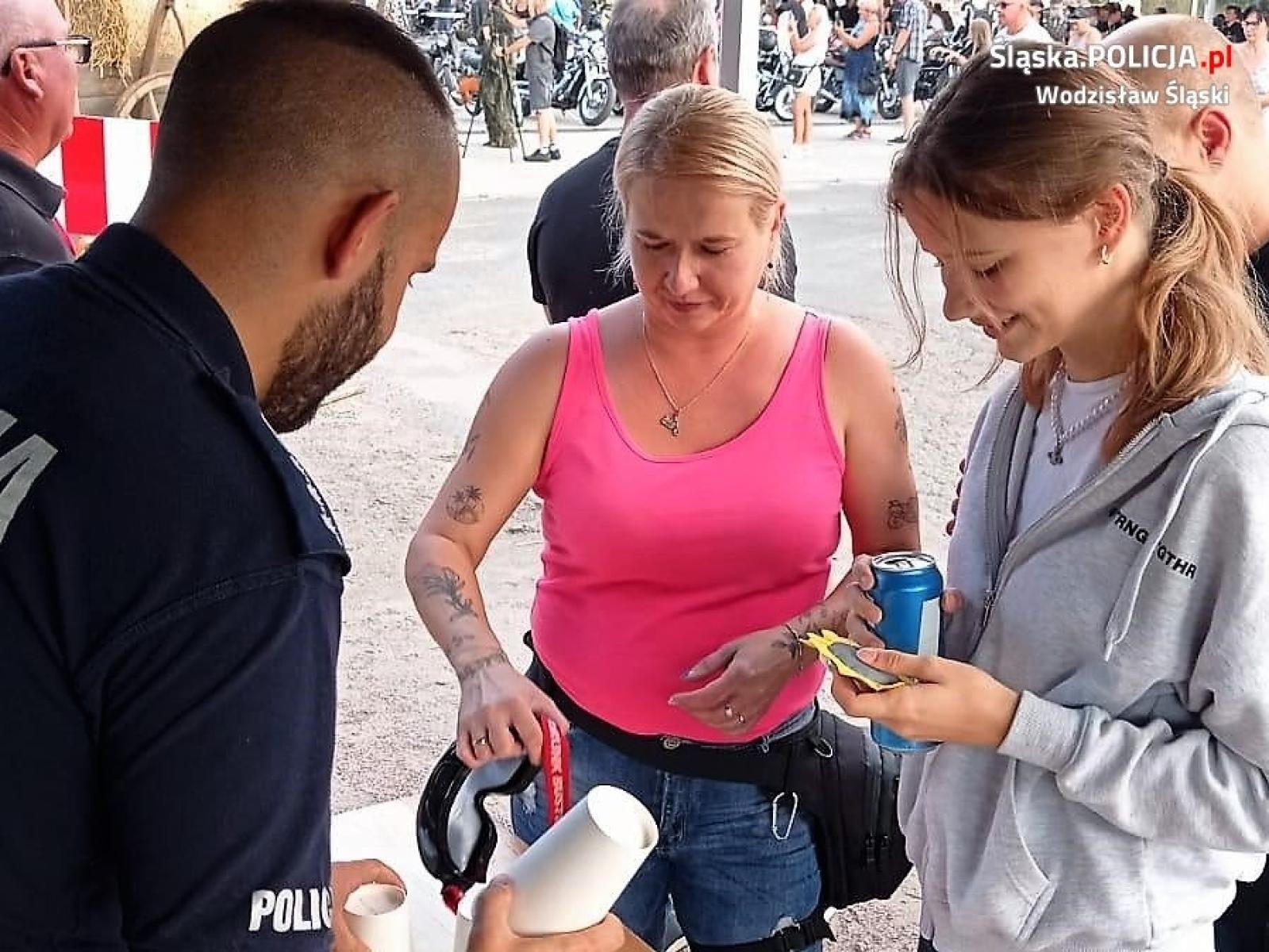 Zdjęcie w galerii na portalu naszwodzislaw.com: VII marklowicki zlot motocykli z udziałem wodzisławskich policjantów wiadomości z regionu