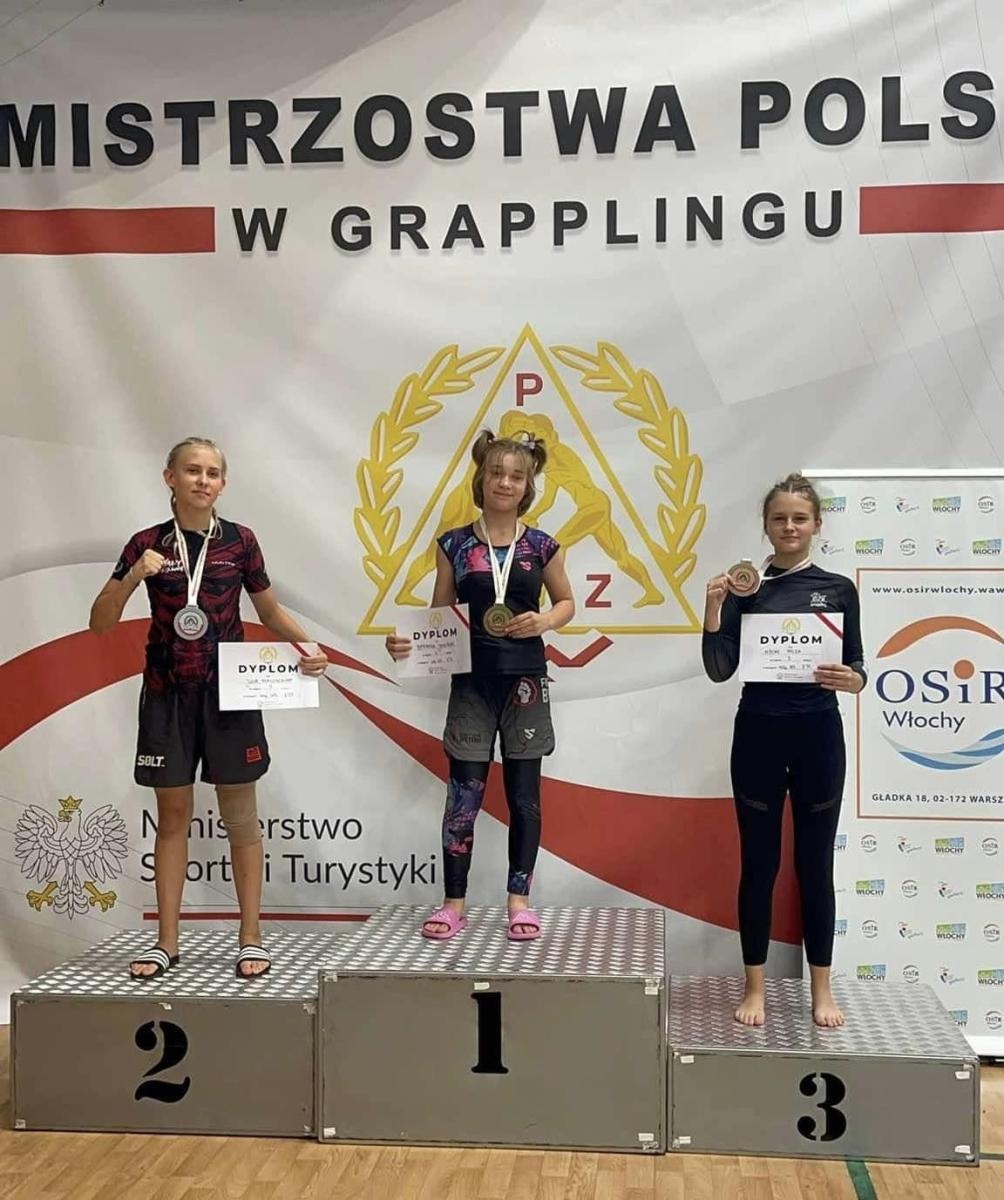 Zdjęcie w galerii na portalu naszwodzislaw.com: Zawodnicy Akademii Top Team na mistrzostwach Polski w Warszawie wiadomości z regionu