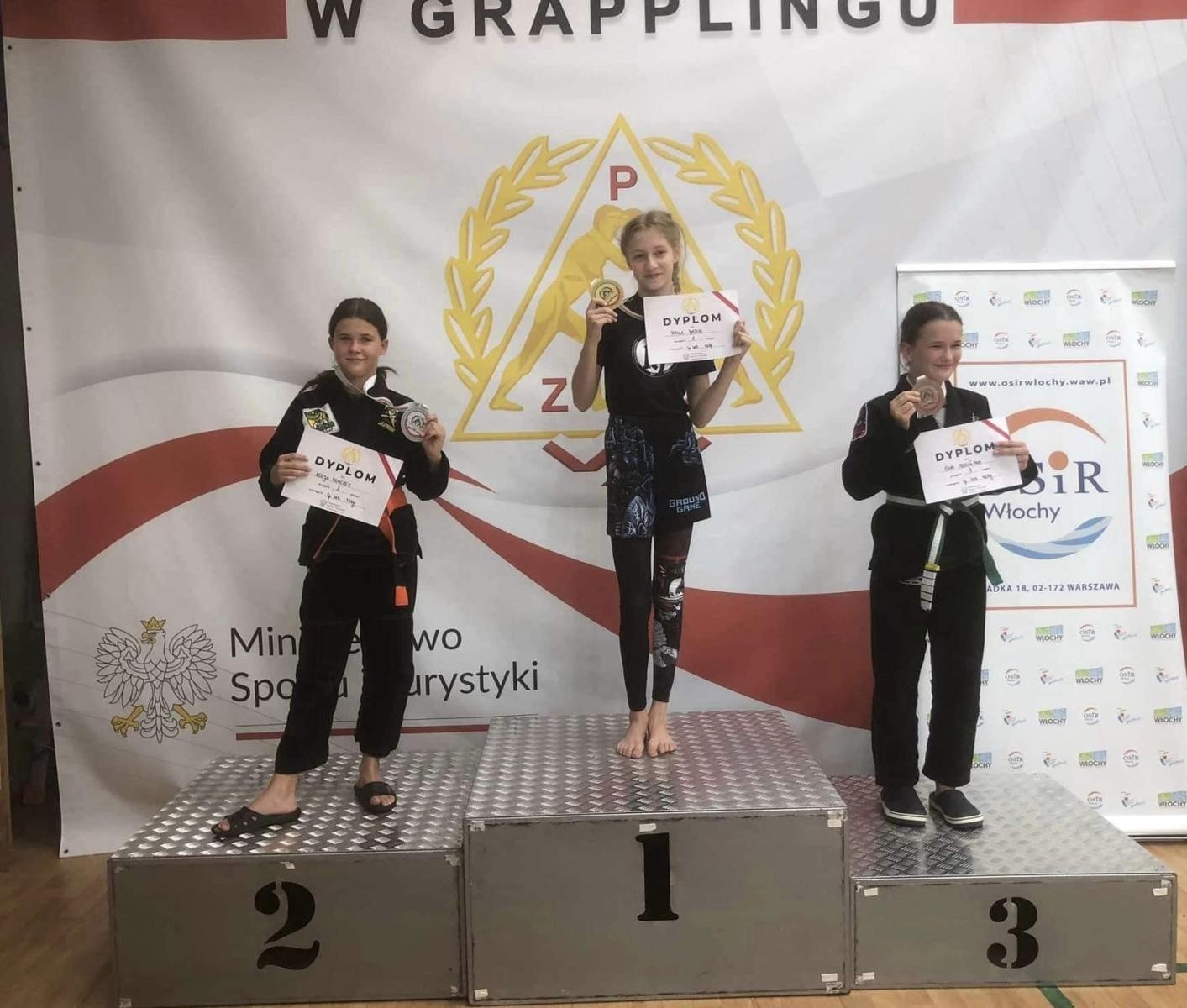 Zdjęcie w galerii na portalu naszwodzislaw.com: Zawodnicy Akademii Top Team na mistrzostwach Polski w Warszawie wiadomości z regionu