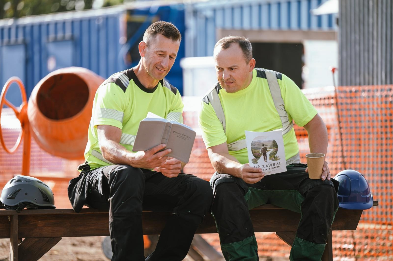 Zdjęcie w galerii na portalu naszwodzislaw.com: Świadkowie Jehowy mają propozycję dla mieszkańców Wodzisławia. O co chodzi? wiadomości z regionu