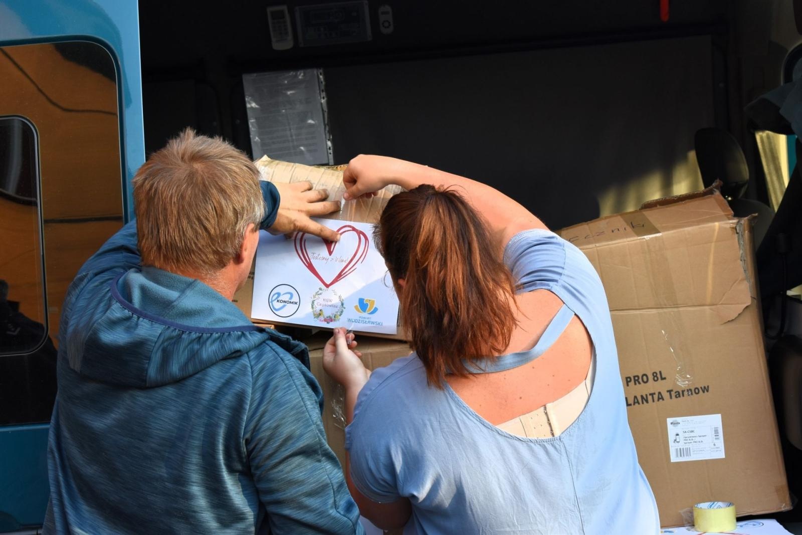 Zdjęcie w galerii na portalu naszwodzislaw.com: Pierwszy transport pomocy dla powodzian wyruszył w trasę wiadomości z regionu