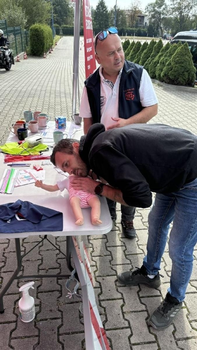 Zdjęcie w galerii na portalu naszwodzislaw.com: Kurs pierwszej pomocy zamiast mandatu, czyli Road Safety Days po raz czwarty w powiecie wodzisławskim wiadomości z regionu