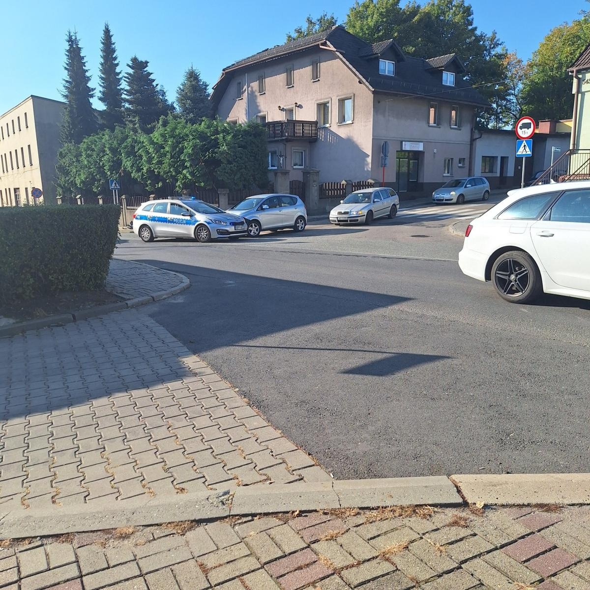 Zdjęcie w galerii na portalu naszwodzislaw.com: Kolizja osobówki i dostawczaka w Pszowie wiadomości z regionu