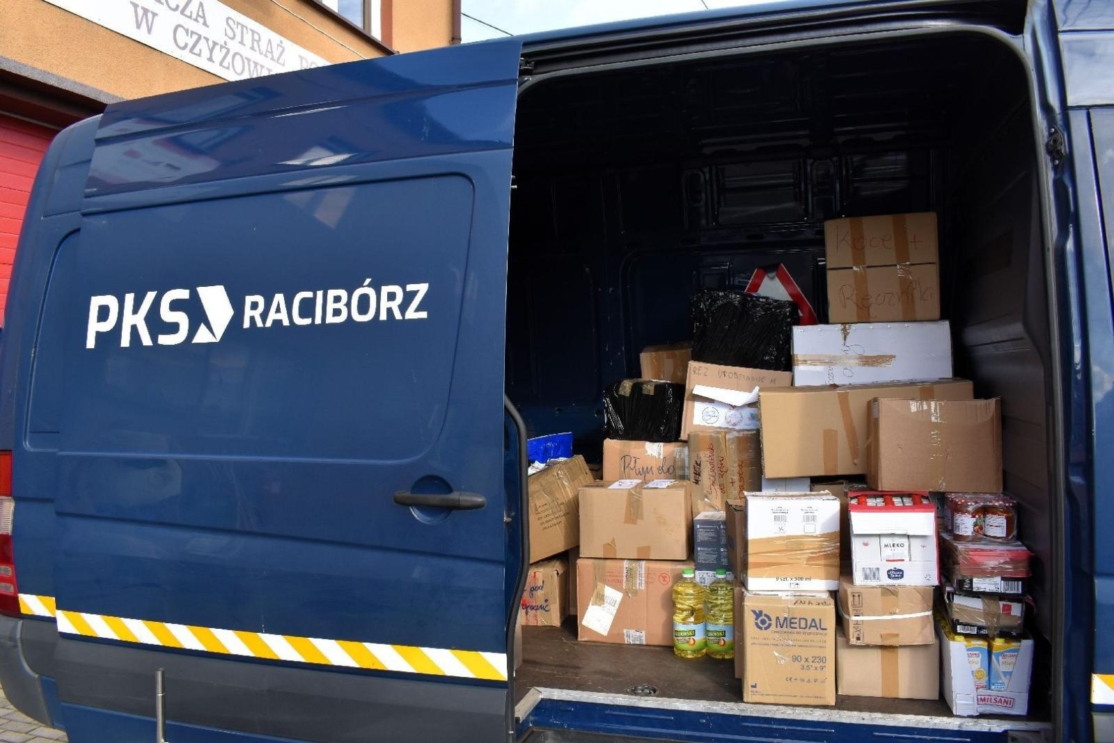 Zdjęcie w galerii na portalu naszwodzislaw.com: Kolejny transport pomocy dla powodzian wyruszył w trasę wiadomości z regionu